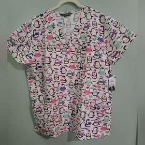 NWT Scrub Top Christmas Ladies *M9